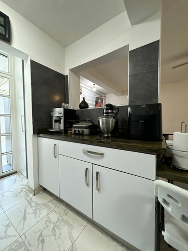 Townhouse En Naguanagua, Carabobo, En El Conjunto Residencial Brisas Del Manantial. Zc.o