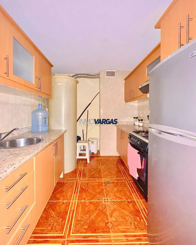 Apartamento En Venta Camurichico, Residencias Frente Al Mar