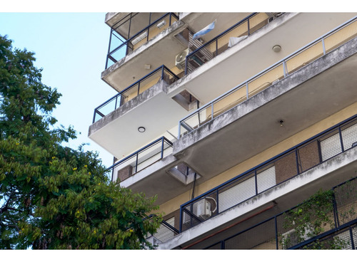 Venta. Departamento 2 Dormitorios. Reciclado A Nuevo.
