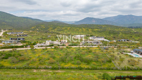 Parcela En Venta En Condominio Las Añañucas, Limache