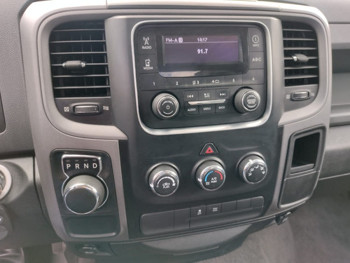 Imagen 10 de 15 de Dodge Ram Cab Reg T/a Modelo 2014