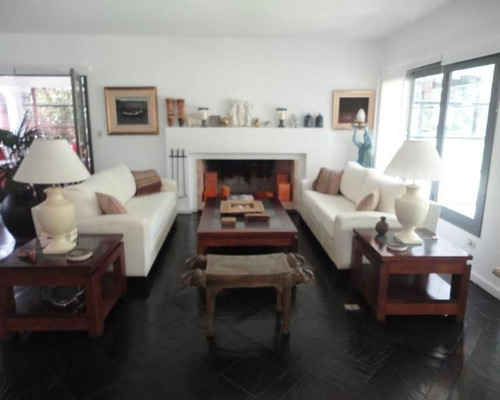 Casa En Venta De 5 Dormitorios En Rincon Del Indio