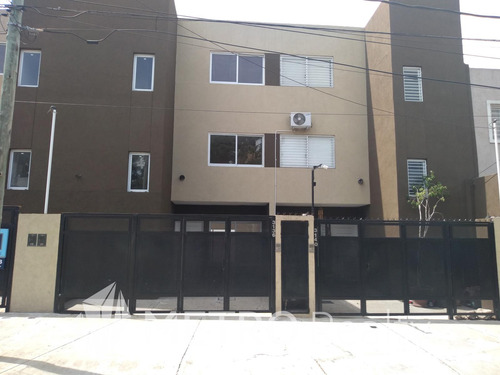 Dúplex En Venta De 3 Ambientes En Olivos