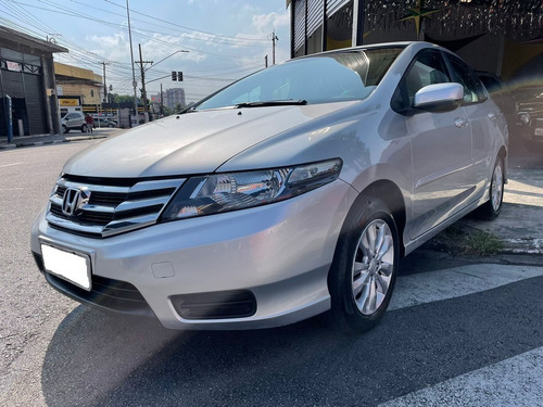 Imagem 1 de 10 de Honda City 1.5 Lx 16v 2013
