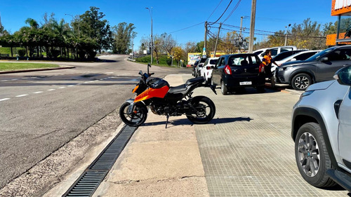 Ktm Duke 250