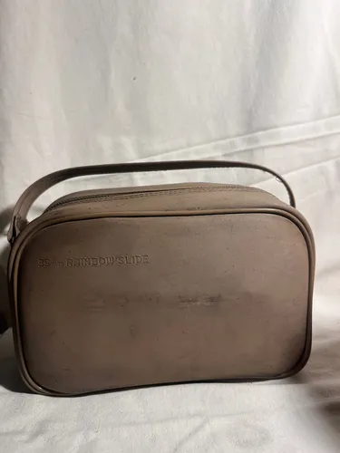 Proyector De Diapositivas Japonés En Su Estuche Original (Usado)