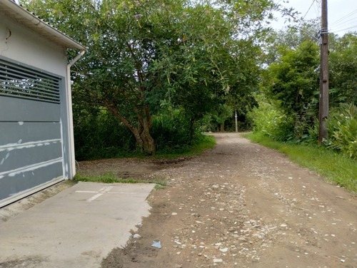 2 Quartos 1 Banheiro Casa