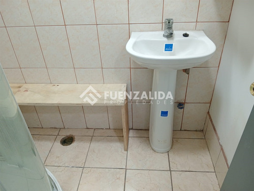 Venta Local Comercial Estación Central 5 Abril - Las Rejas