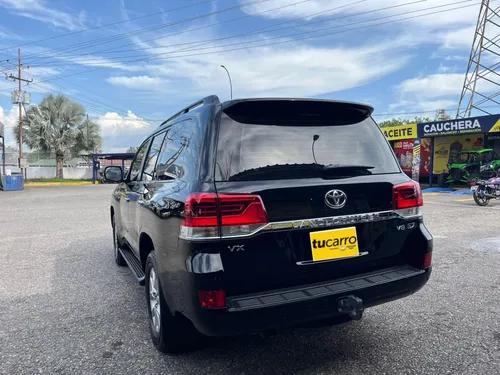 Toyota Land Cruiser Lc 200