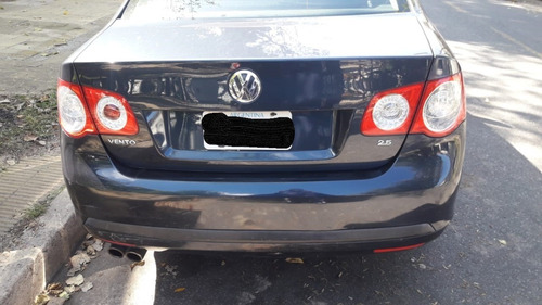 Imagen 2 de 10 de Vw Vento 2.5 Luxury Año 2010