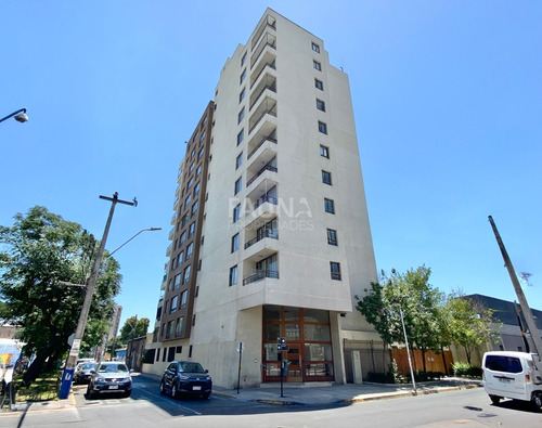 -50% Primer Mes Estudio Metro Parque O´higgins