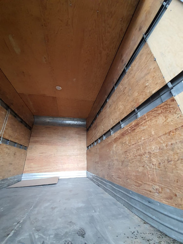 Isuzu Elf 400 Caja Seca