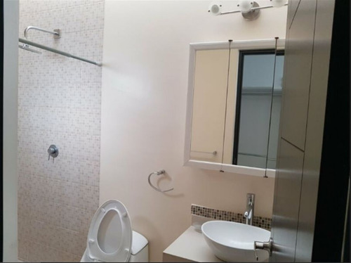 Vendo Casa En Calle Batalla De Celaya, Colonia Revolución, Tlaquepaque!!! 204