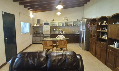 Venta Casa Tres Ambientes Pileta De Vicenzo Pilar