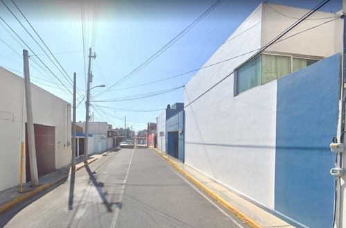 Casa Con Excelente Ubicación Arf