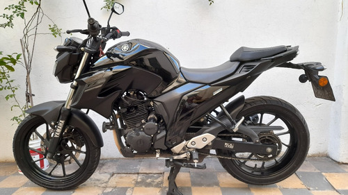 Imagen 7 de 11 de Yamaha Fz25