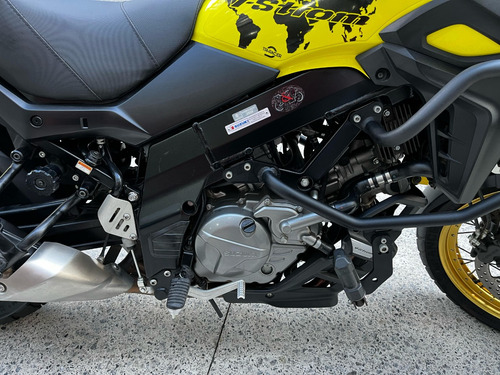 Suzuki V-strom 650 Adventure 2021 Impecável Único Dono