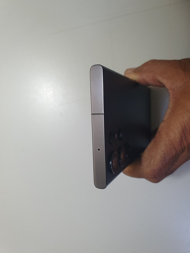 Samsung Galaxy S23 Ultra 256gb 8ram Com Tela Trincada (Usado)