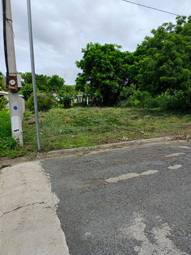 Terreno En Campo Real De 735.84 Vrs² Por Solo $27,000 Negociable
