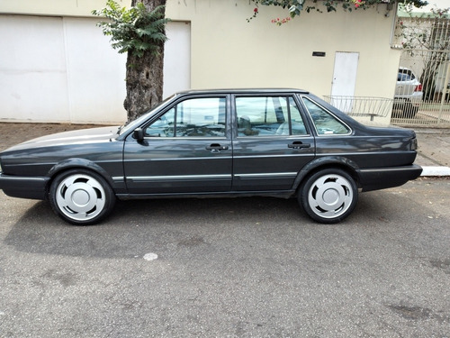 Volkswagen Santana 2000 2.0 4p