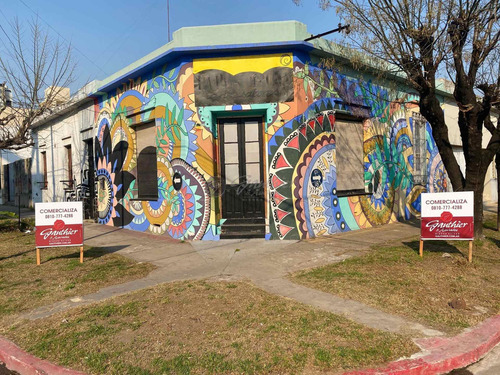 Impresionante Esquina A La Venta En Campana Oportunidad Inversor Y Familias