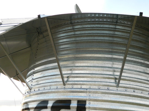 Silo Comedero Autoconsumo Redondo Para Ganado 10.5tn