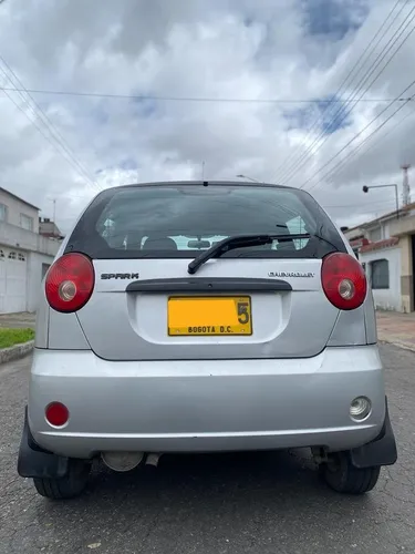 Chevrolet Spark 1.0 Go