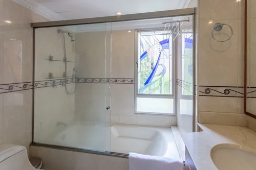 Apartamento En Venta En El Tesoro. Cod V15499