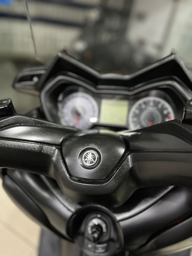 Yamaha X-max 2021