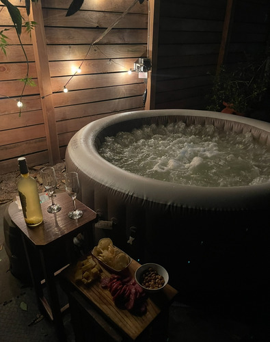 Jacuzzi Intex Inflable 4 Personas (Usado)