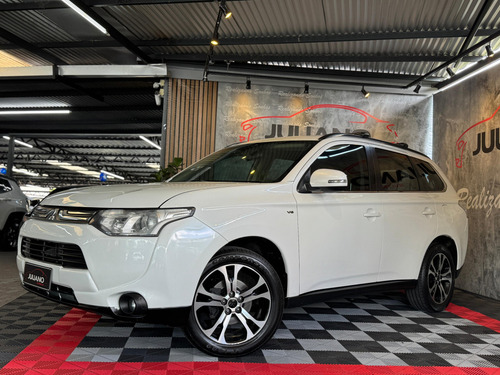 Mitsubishi Outlander OUTLANDER 3.0/ GT 3.0 V6 Aut.