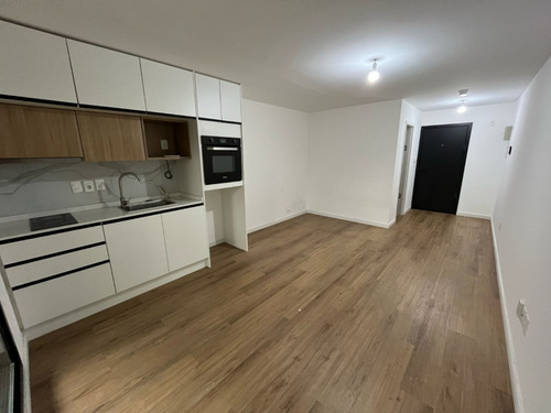 Venta Apartamento Monoambiente Con Renta En Parque Rodó