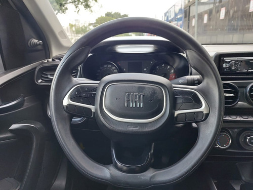 Fiat Cronos 1.0 Flex 4p