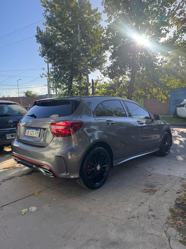 Mercedes-Benz Clase A 2.0 A250 Amg-line 211cv