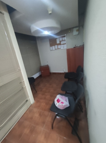 Imagen 4 de 14 de Local Para Comercio O Oficina En Los Teques