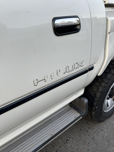 Toyota Hilux 2.8 D/cab 4x4 D Sr5