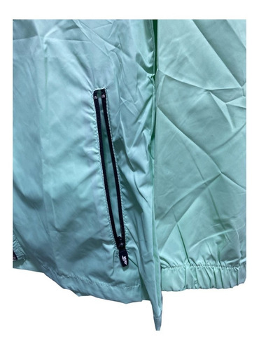 Imagen 3 de 6 de Campera Rompeviento Avia Mujer Ultra Liviana Running Capucha