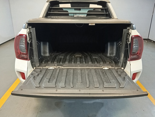 Renault Duster Oroch 2.0 Outsider Plus