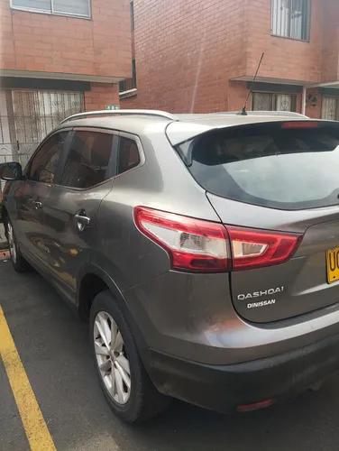 Nissan Qashqai .