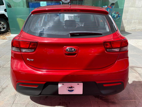 Imagen 5 de 15 de Kia Rio 2020 1.6 Lx Hatchback Mt