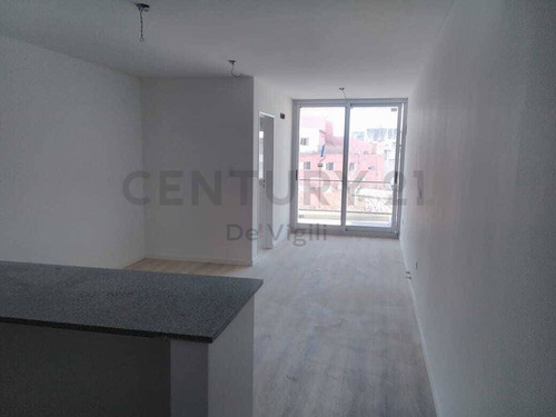 Imagen 13 de 18 de Departamento 1 Dormitorio A Estrenar Abasto