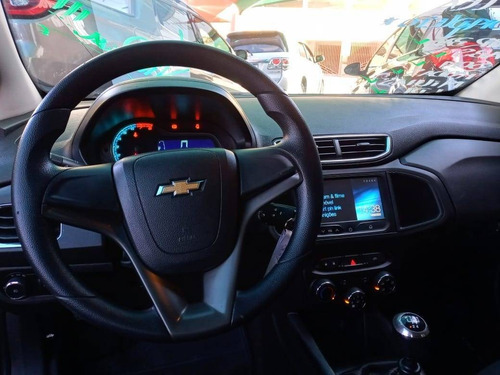 Imagem 9 de 13 de Chevrolet Onix 1.4 Mpfi Lt 8v Flex 4p Manual