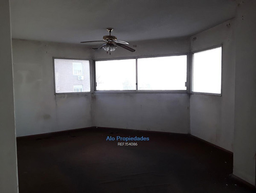 Apartamento En Venta 4 Dormitorios 2 Baños Garage
