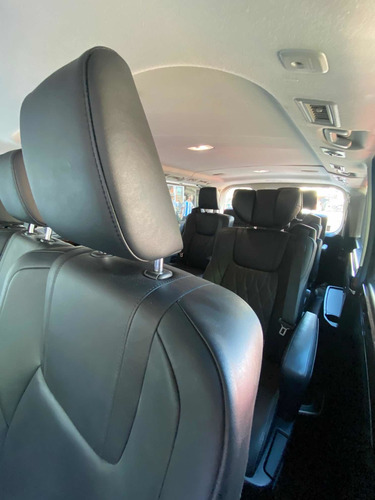 Imagen 8 de 25 de Toyota Hiace 2021 2.8 Tdi Wagon 6at 10a Vx Premium
