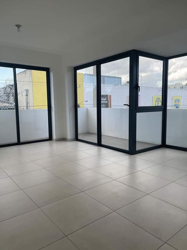 Imagen 4 de 12 de Apartamento 2 Habitaciones En Arroyo Hondo Proximo A Centros Comerciales