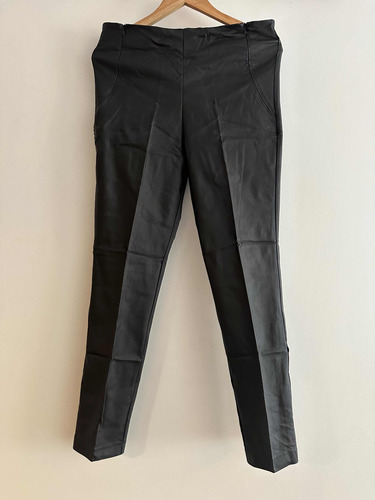 Pantalon Negro Engomado Talle L