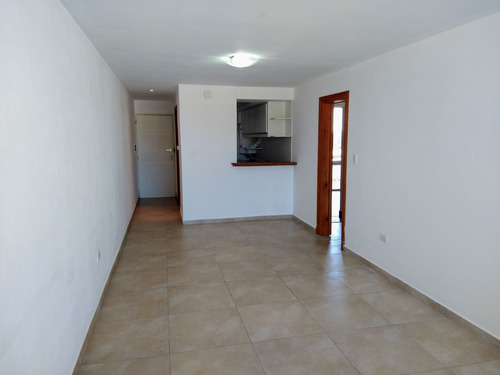 Departamento En Venta En Balcarce