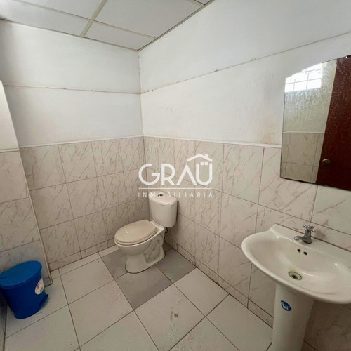 Local Para Oficinas En Alquiler En Puerto La Cruz Cc El Cardon