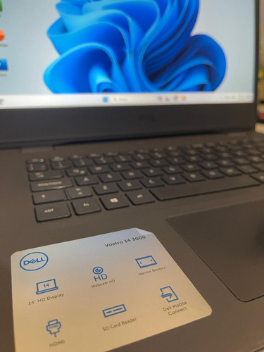 Laptop Dell Vostro 14 3000 16gb Ram 256 M.2 512 Ssd I5-11gen Negro (Usado)