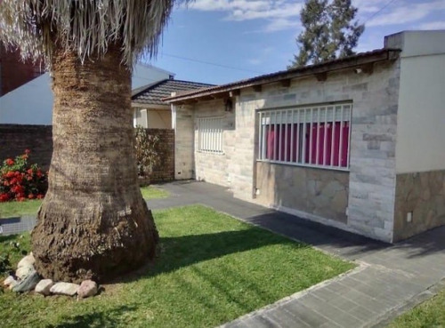 Imagen 2 de 13 de Casa Dos Dormitorios Fisherton